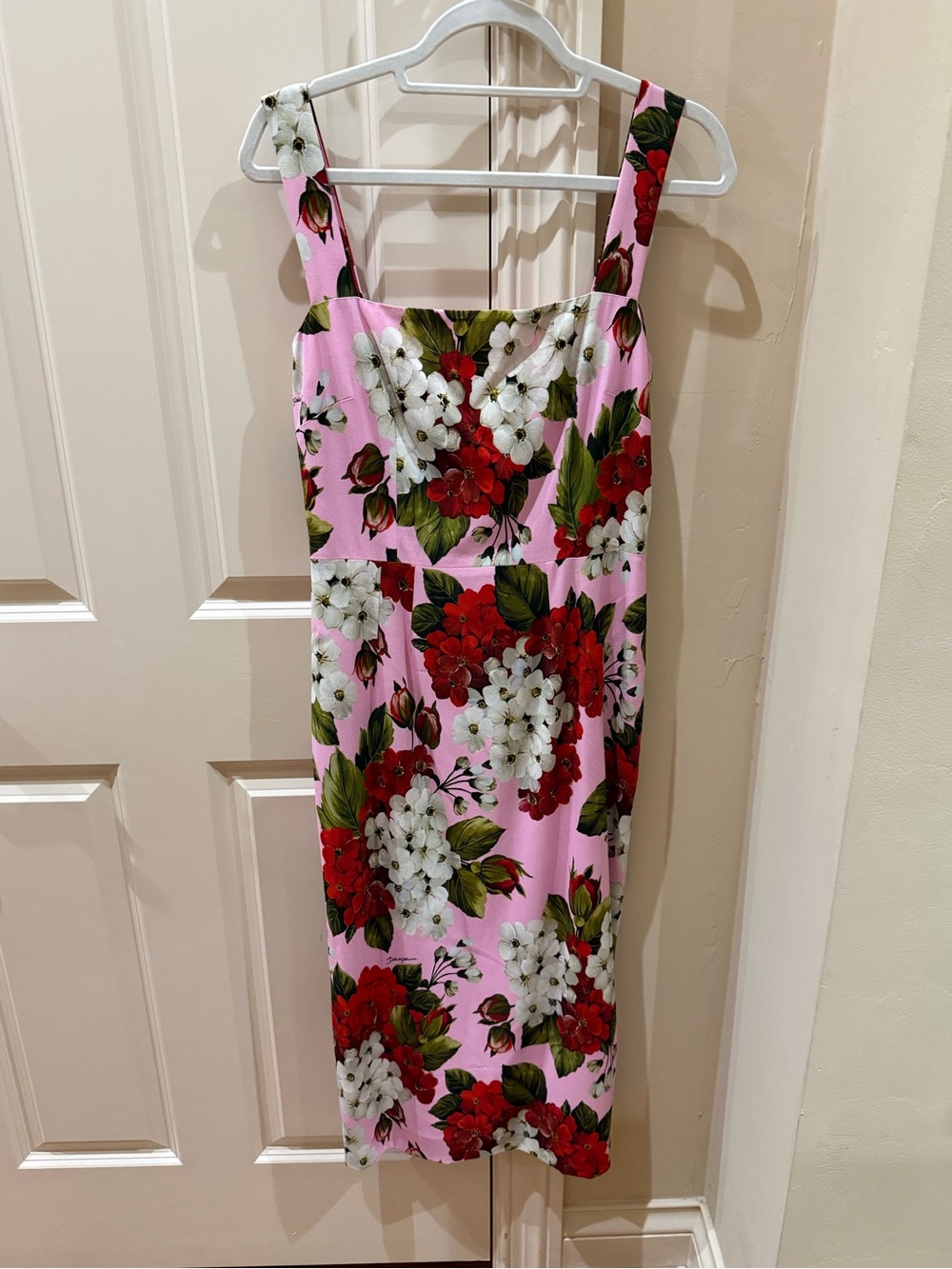 Dolce Gabbana Floral Pink Sheath Dress with Red & White Blooms. BNWT